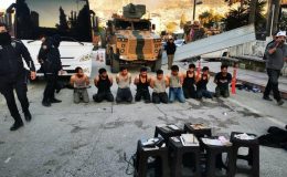 Deprem Bölgesine Giden Tırı Yağmalayanlar Yakalandı