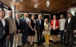 Kılıçdaroğlu gazetecilerle buluştu