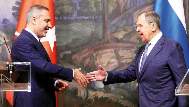 Bakan Fidan Moskova’da: ‘Müzakerelerin barışa evrilmesini istiyoruz’